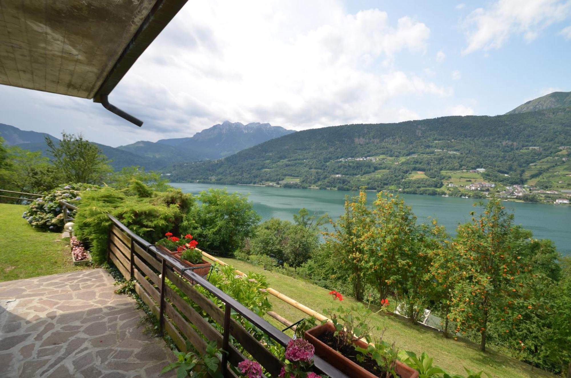Trentino Appartamenti Oss Tenna Exterior photo